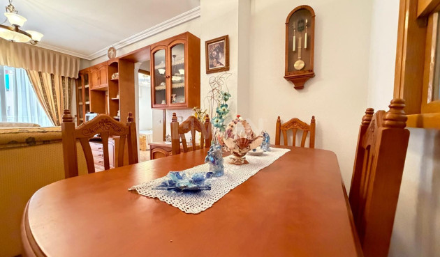Reventa - Apartamento / piso - Torrevieja - Playa del Cura