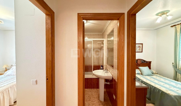 Reventa - Apartamento / piso - Torrevieja - Playa del Cura