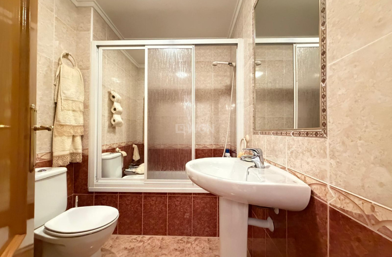 Reventa - Apartamento / piso - Torrevieja - Playa del Cura