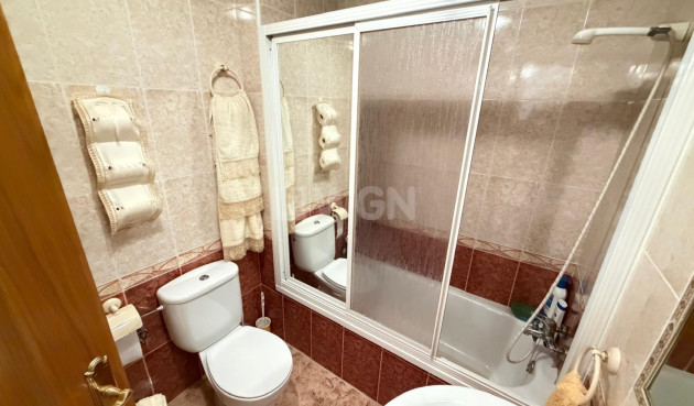 Reventa - Apartamento / piso - Torrevieja - Playa del Cura