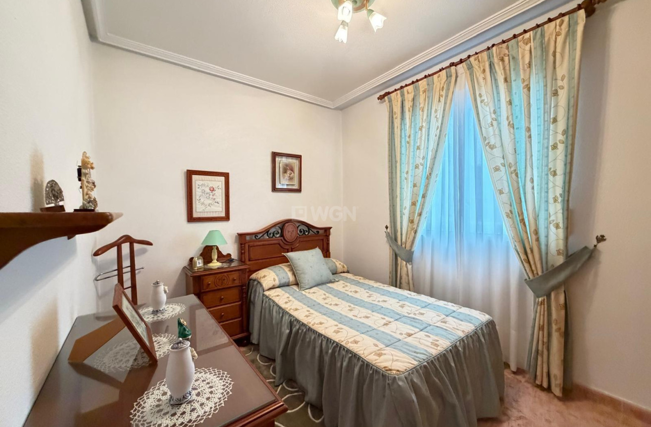Reventa - Apartamento / piso - Torrevieja - Playa del Cura