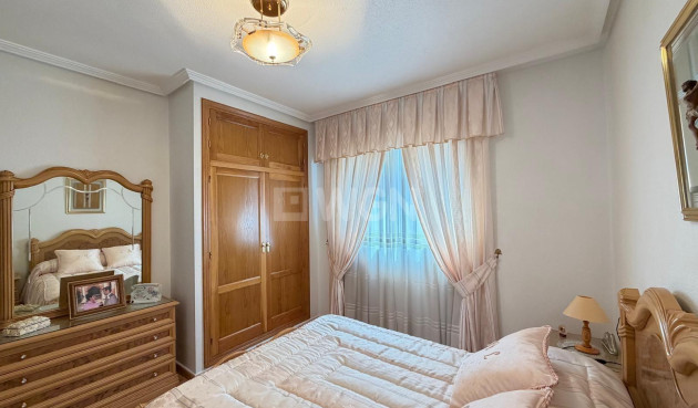 Reventa - Apartamento / piso - Torrevieja - Playa del Cura