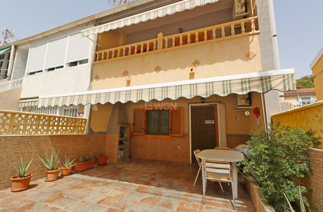 Resale - Townhouse - Torrevieja - Playa De Los Naufragos