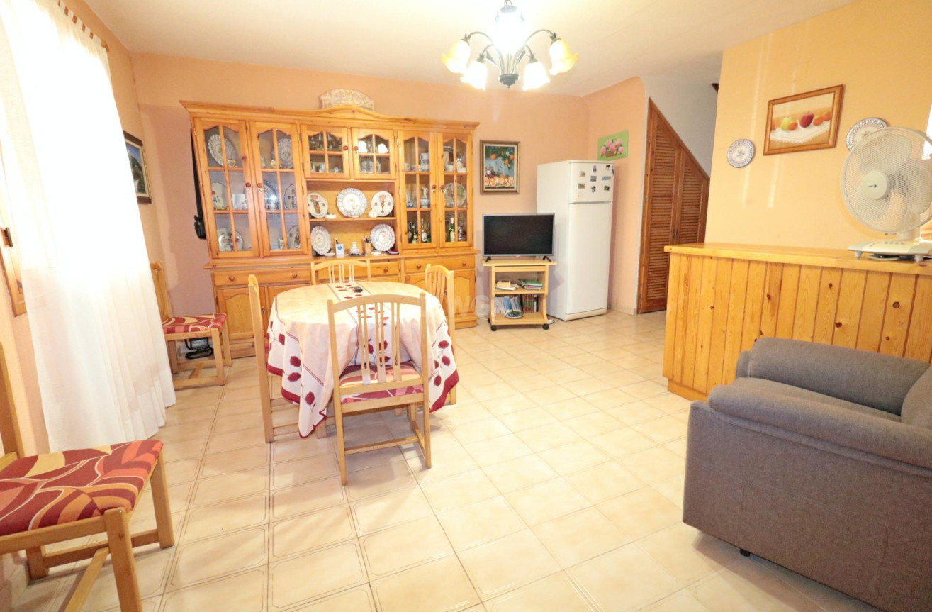 Resale - Townhouse - Torrevieja - Playa De Los Naufragos