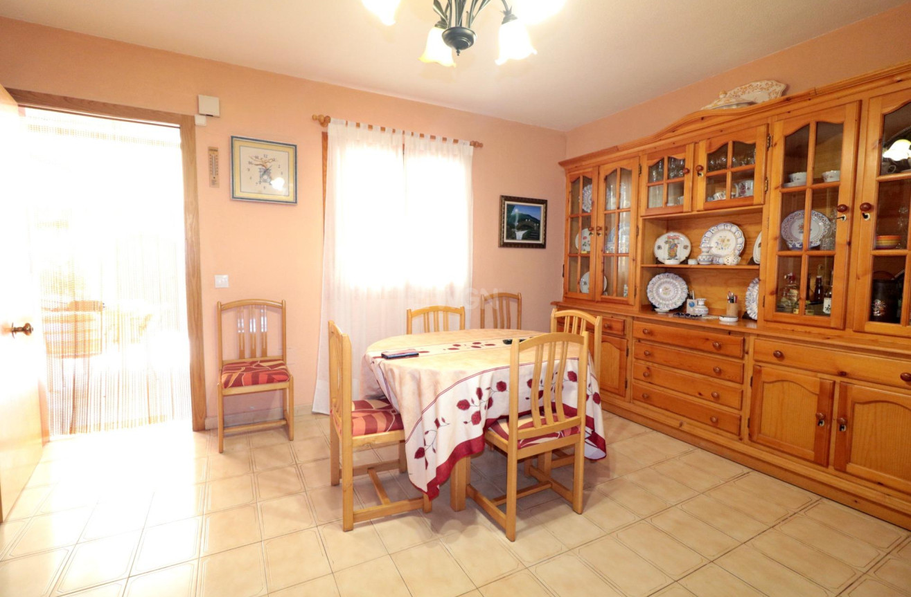 Resale - Townhouse - Torrevieja - Playa De Los Naufragos