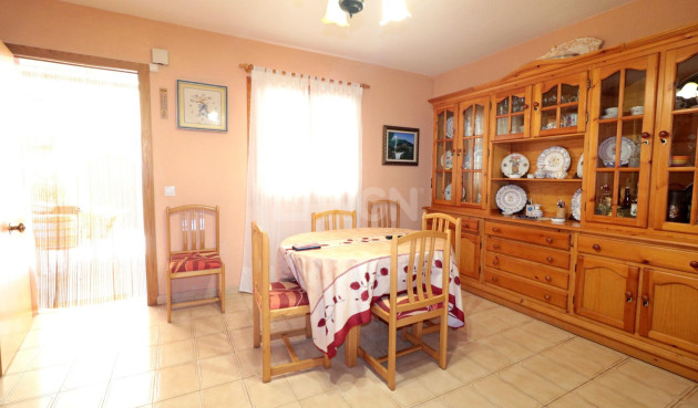 Resale - Townhouse - Torrevieja - Playa De Los Naufragos