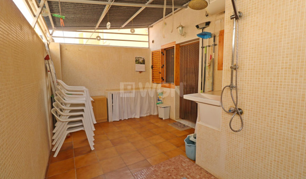 Resale - Townhouse - Torrevieja - Playa De Los Naufragos