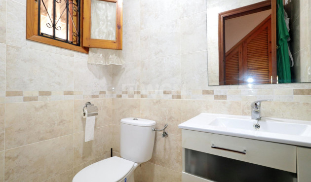 Resale - Townhouse - Torrevieja - Playa De Los Naufragos