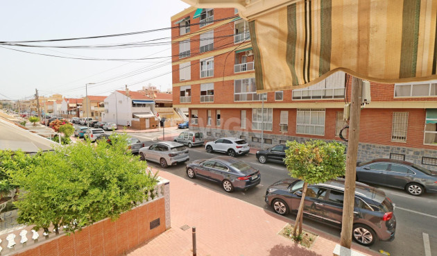 Resale - Townhouse - Torrevieja - Playa De Los Naufragos