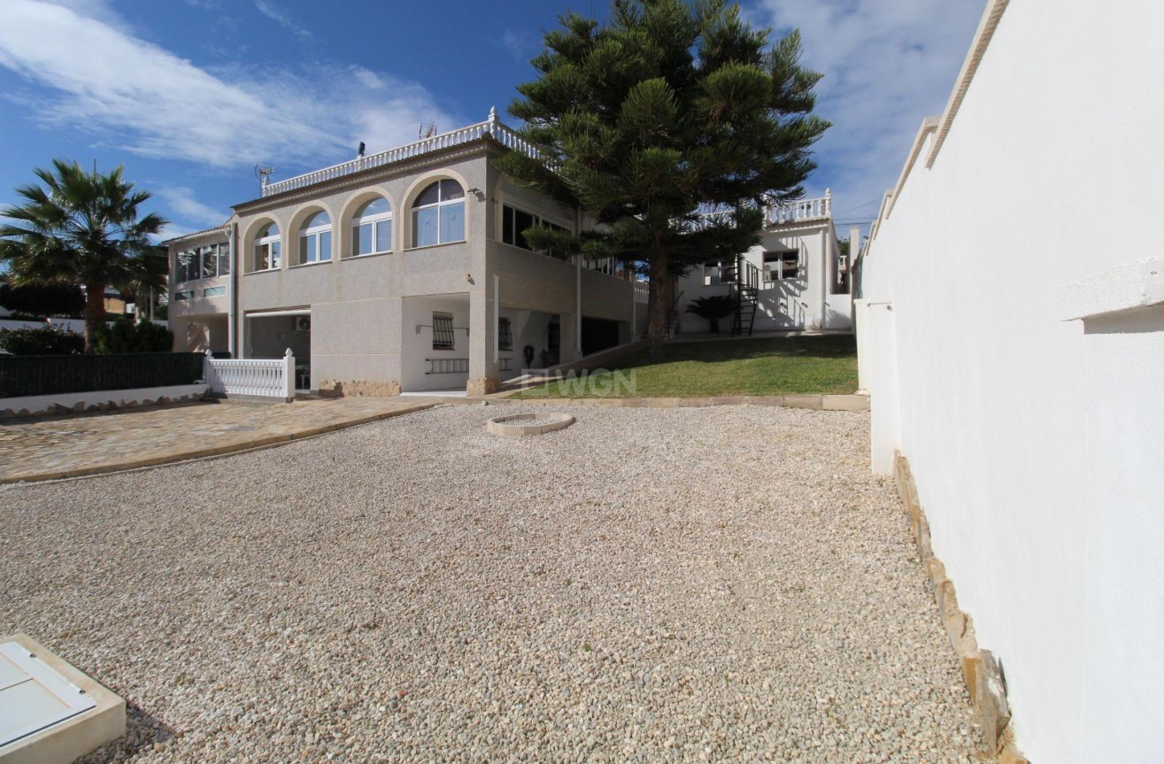 Resale - Townhouse - Torrevieja - Los Balcones - Los Altos del Edén