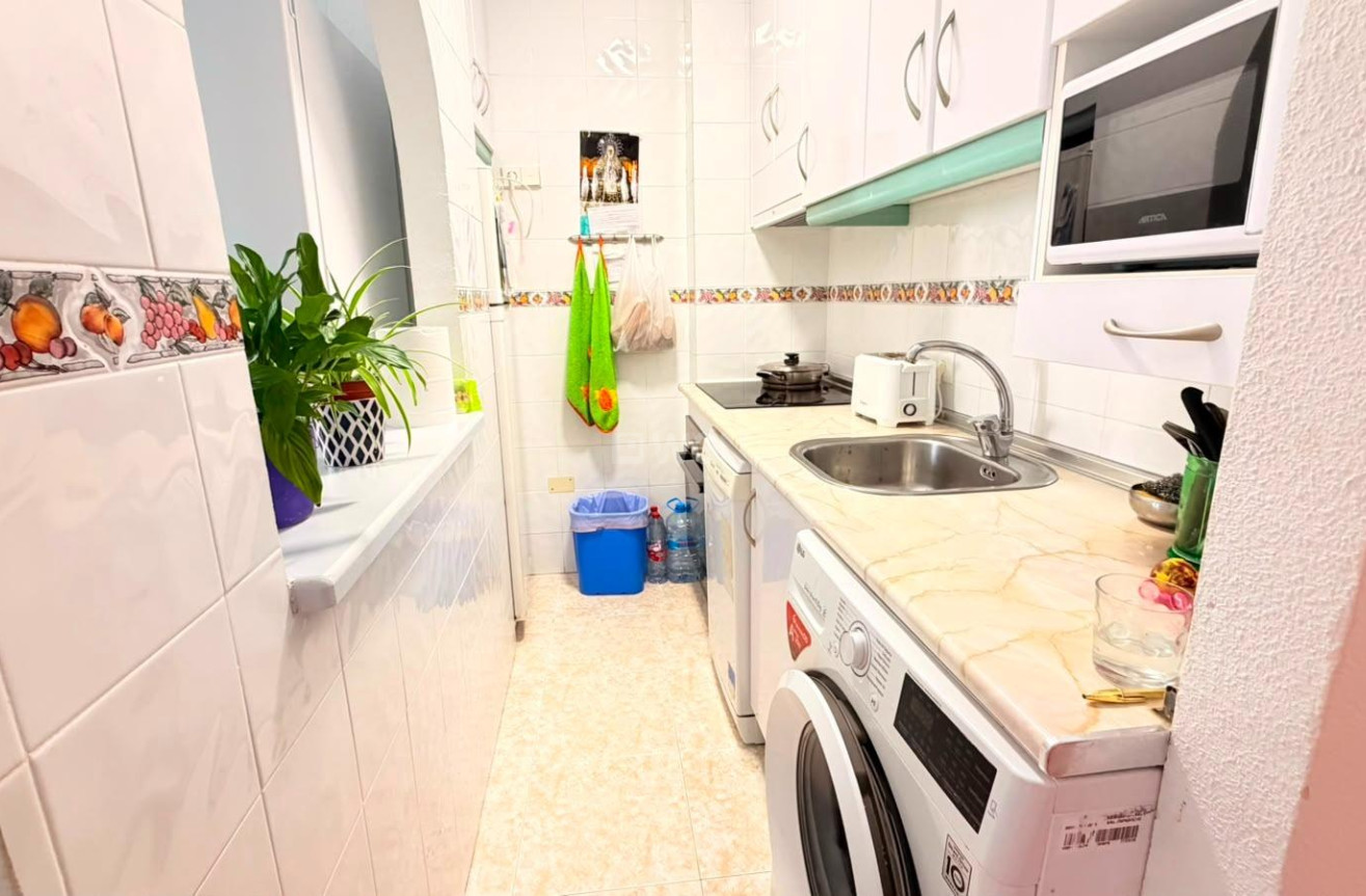 Reventa - Apartamento / piso - Torrevieja - Playa del Cura