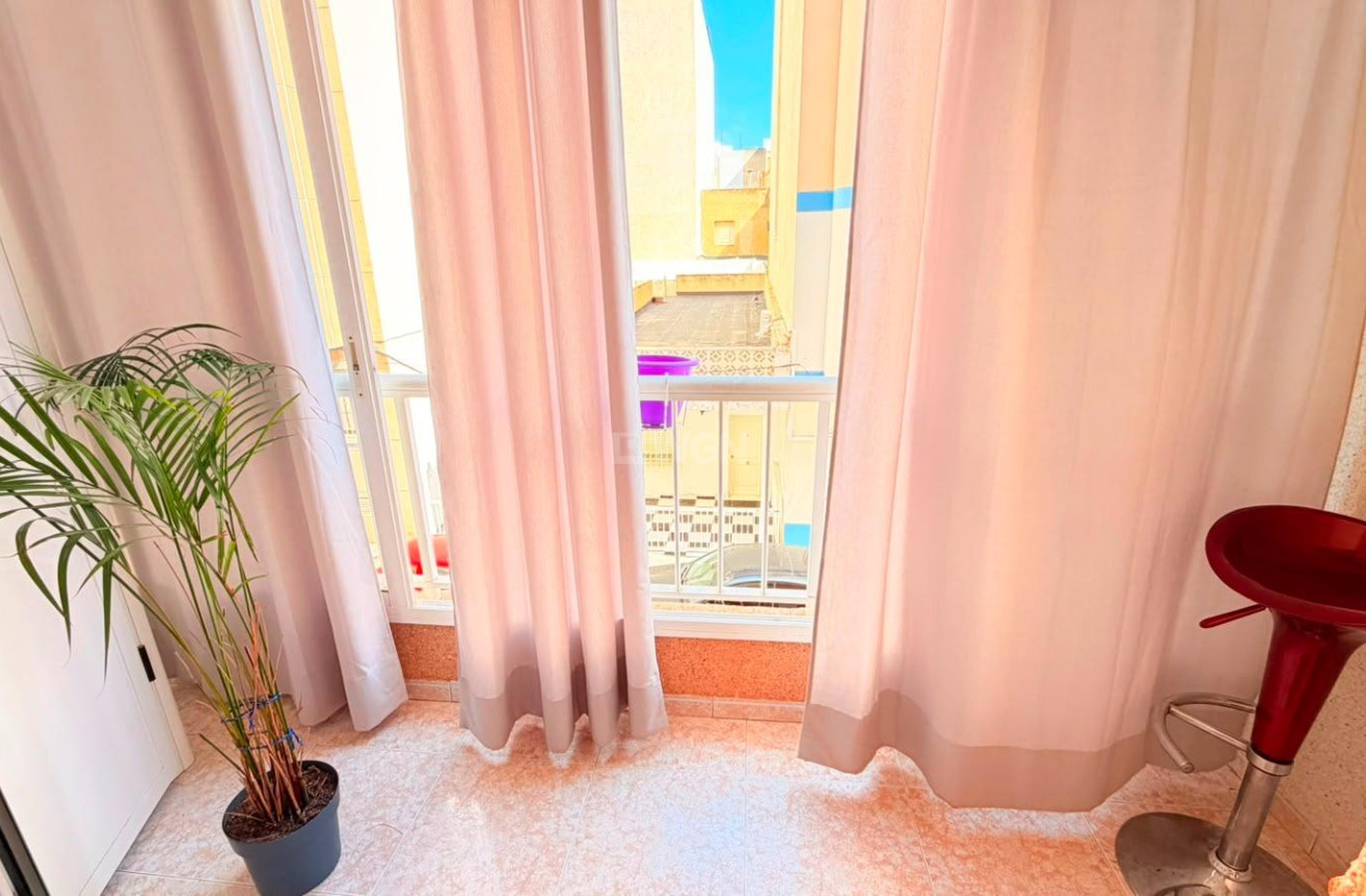 Reventa - Apartamento / piso - Torrevieja - Playa del Cura