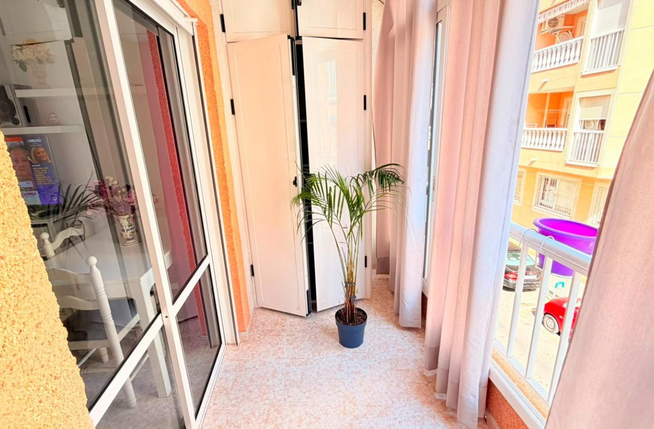 Reventa - Apartamento / piso - Torrevieja - Playa del Cura