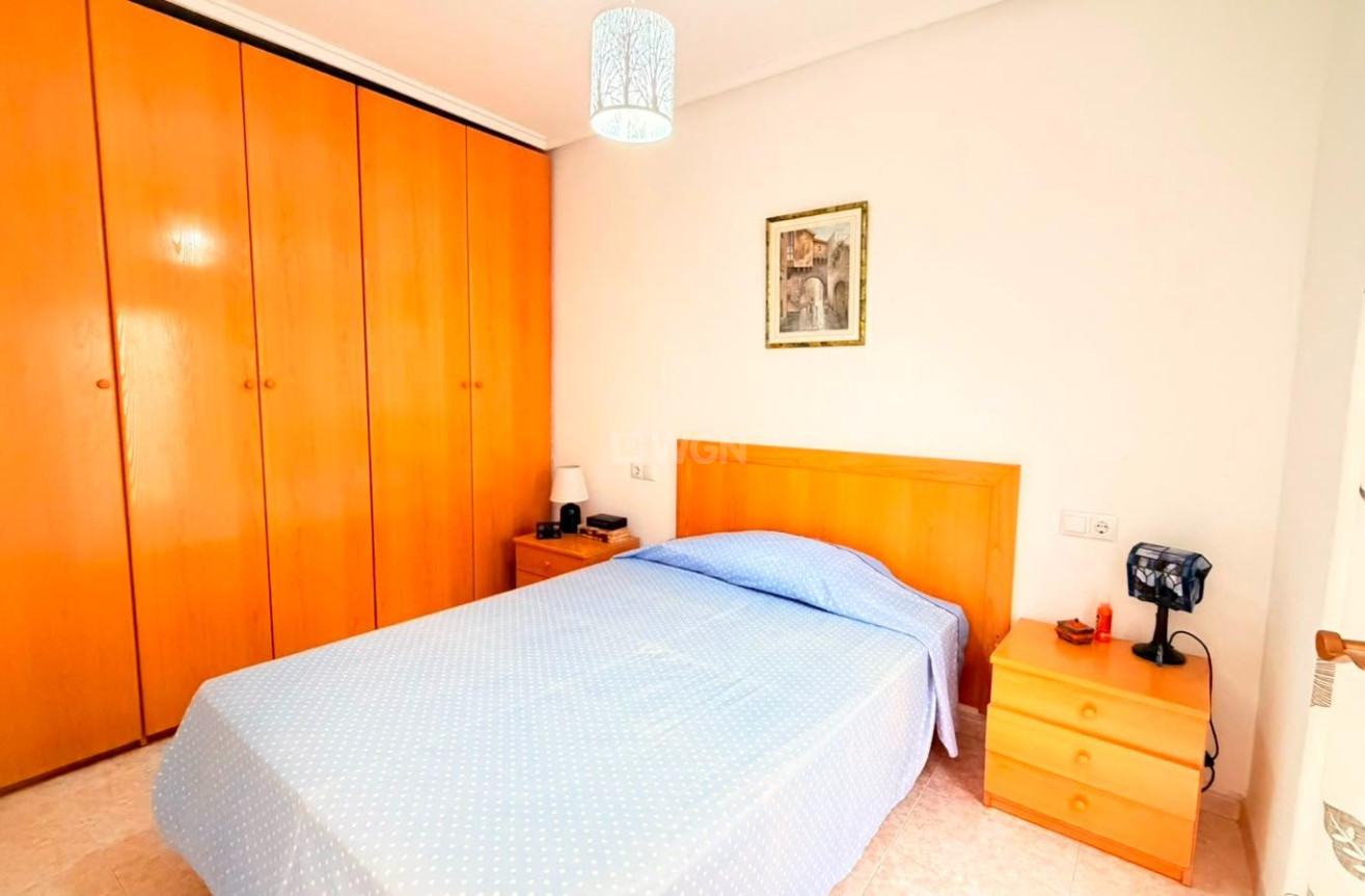 Reventa - Apartamento / piso - Torrevieja - Playa del Cura