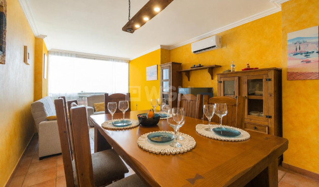 Odsprzedaż - Mieszkanie w bloku - Torrevieja - Acequion