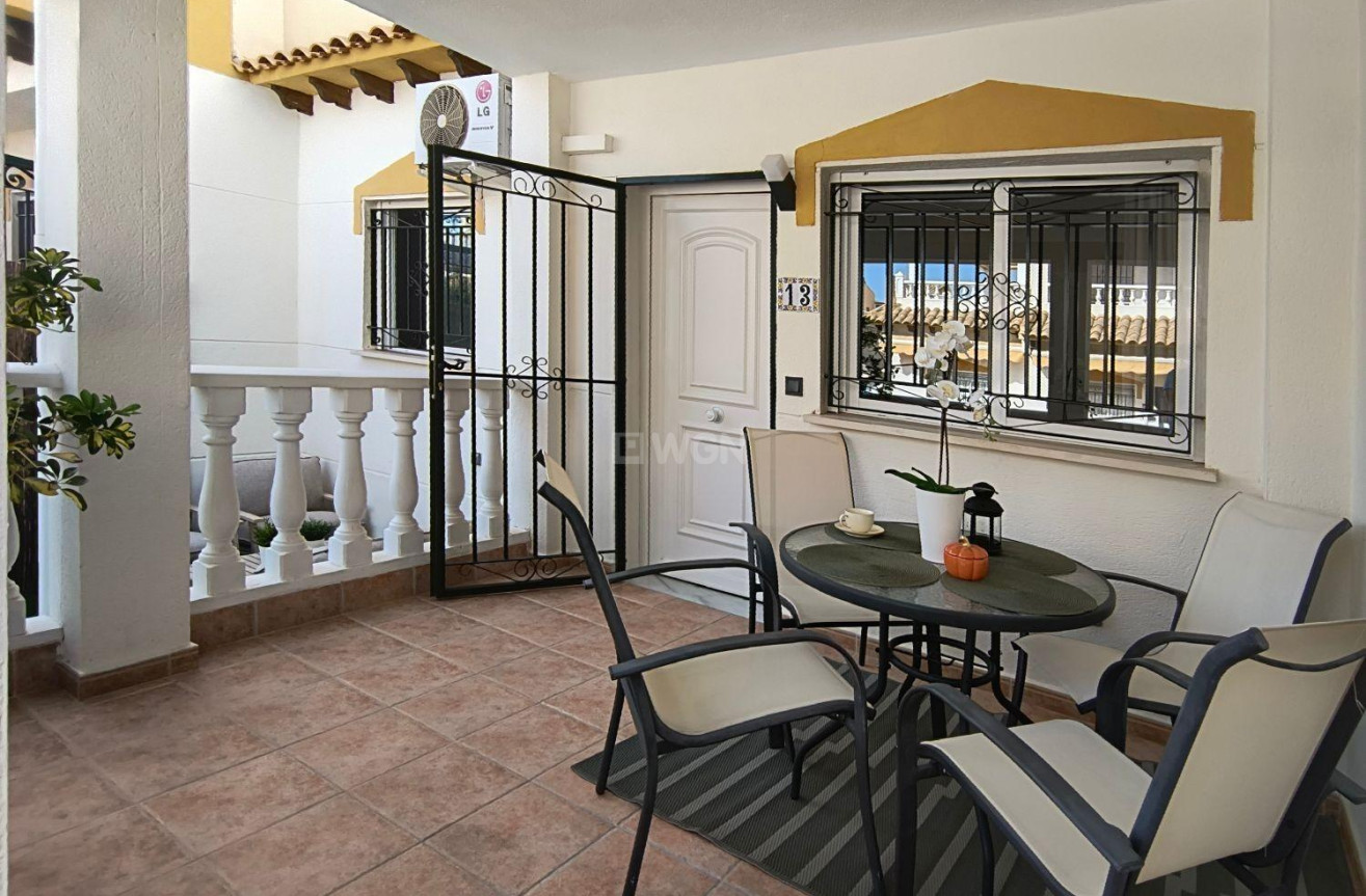 Odsprzedaż - Kamienica - Orihuela Costa - Los Balcones