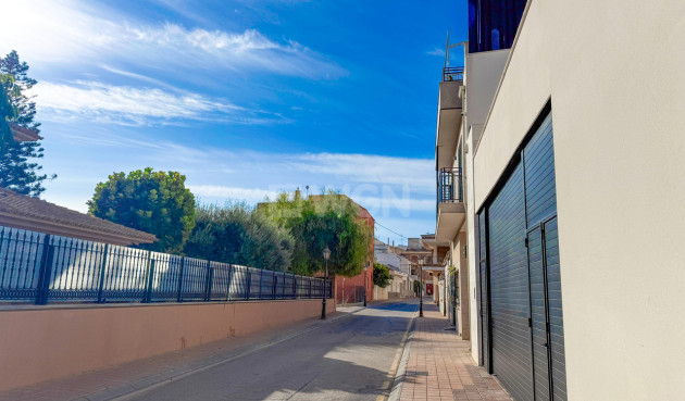 Reventa - Apartamento / piso - San Miguel de Salinas - Inland