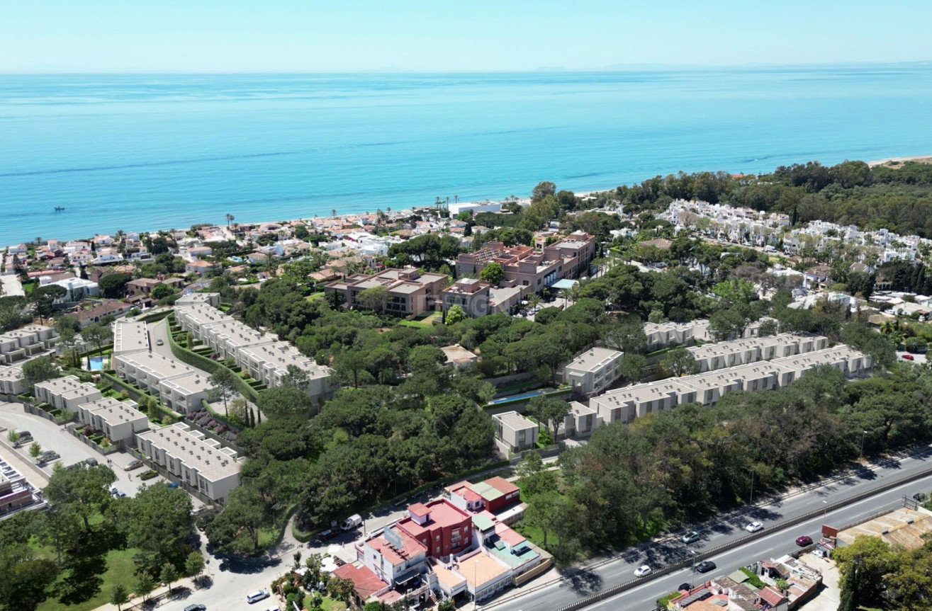 Nowy budynek - Villa - Marbella - Las Chapas - Alicate Playa