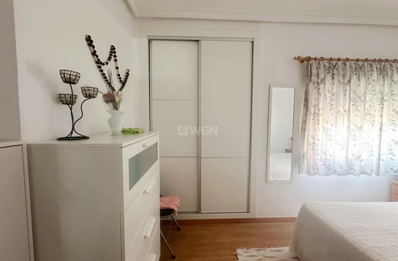 Odsprzedaż - Bungalow - Torrevieja - La Mata