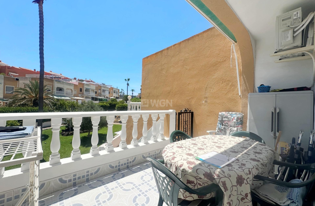 Odsprzedaż - Bungalow - Torrevieja - La Mata