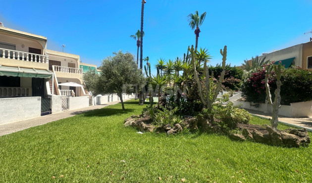 Odsprzedaż - Bungalow - Torrevieja - La Mata