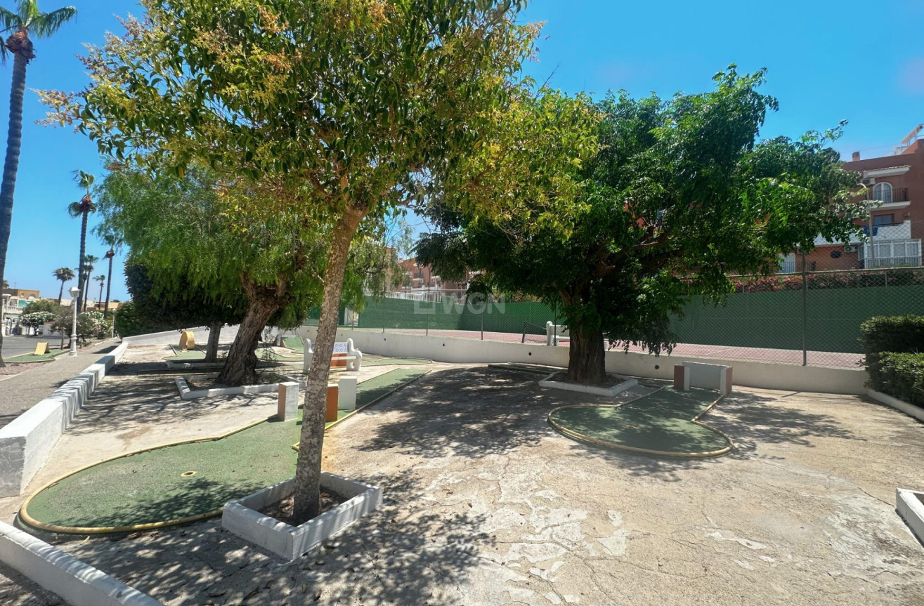 Odsprzedaż - Bungalow - Torrevieja - La Mata
