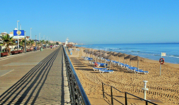 Odsprzedaż - Bungalow - Torrevieja - La Mata