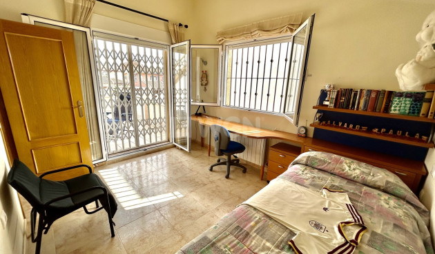 Resale - Townhouse - Torre de la Horadada - Costa Blanca