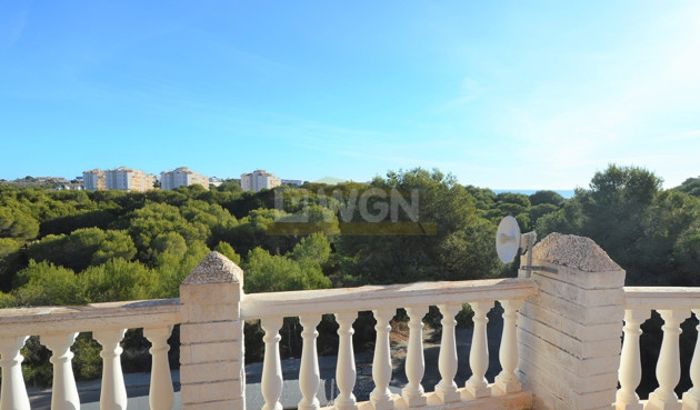 Odsprzedaż - Villa - Campoamor - Costa Blanca