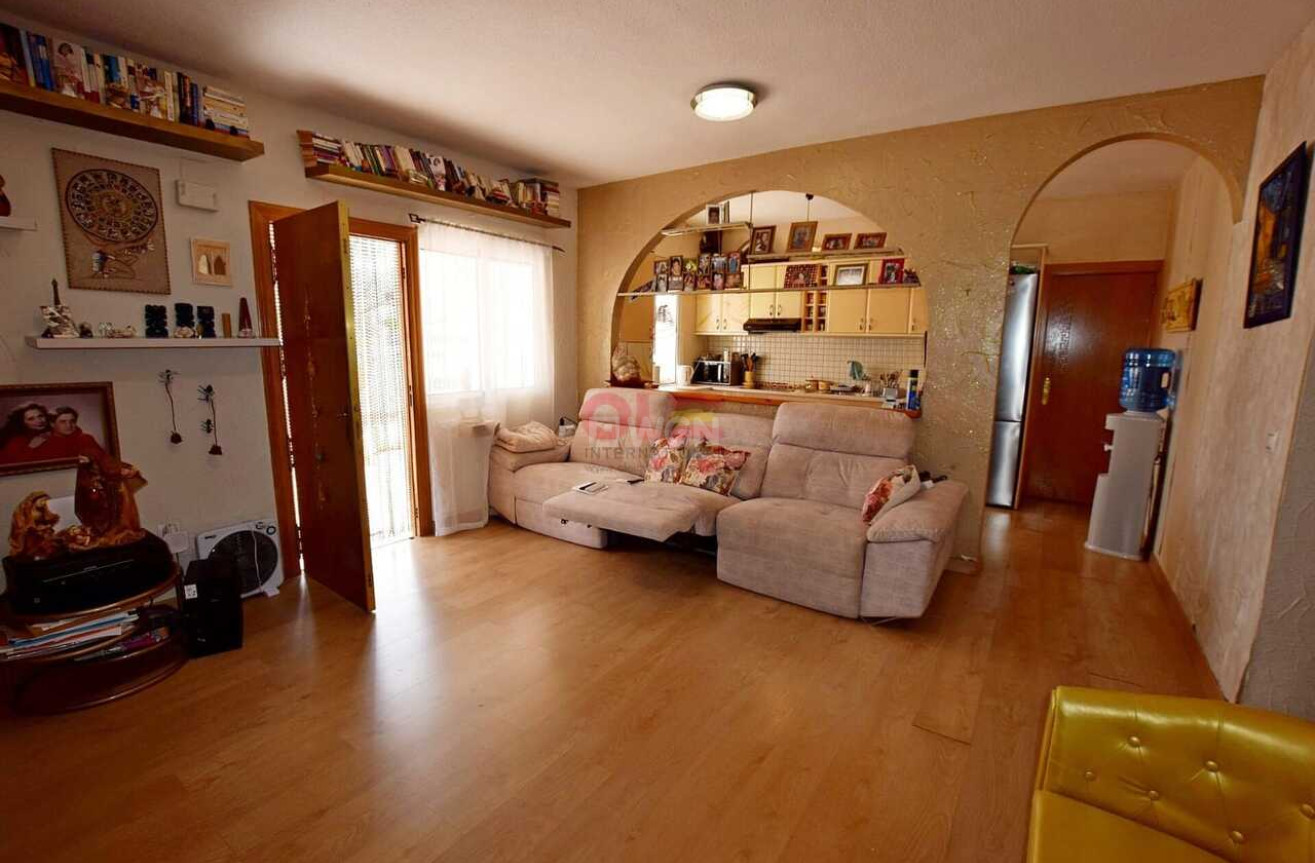 Odsprzedaż - Villa - Cabo Roig - Costa Blanca
