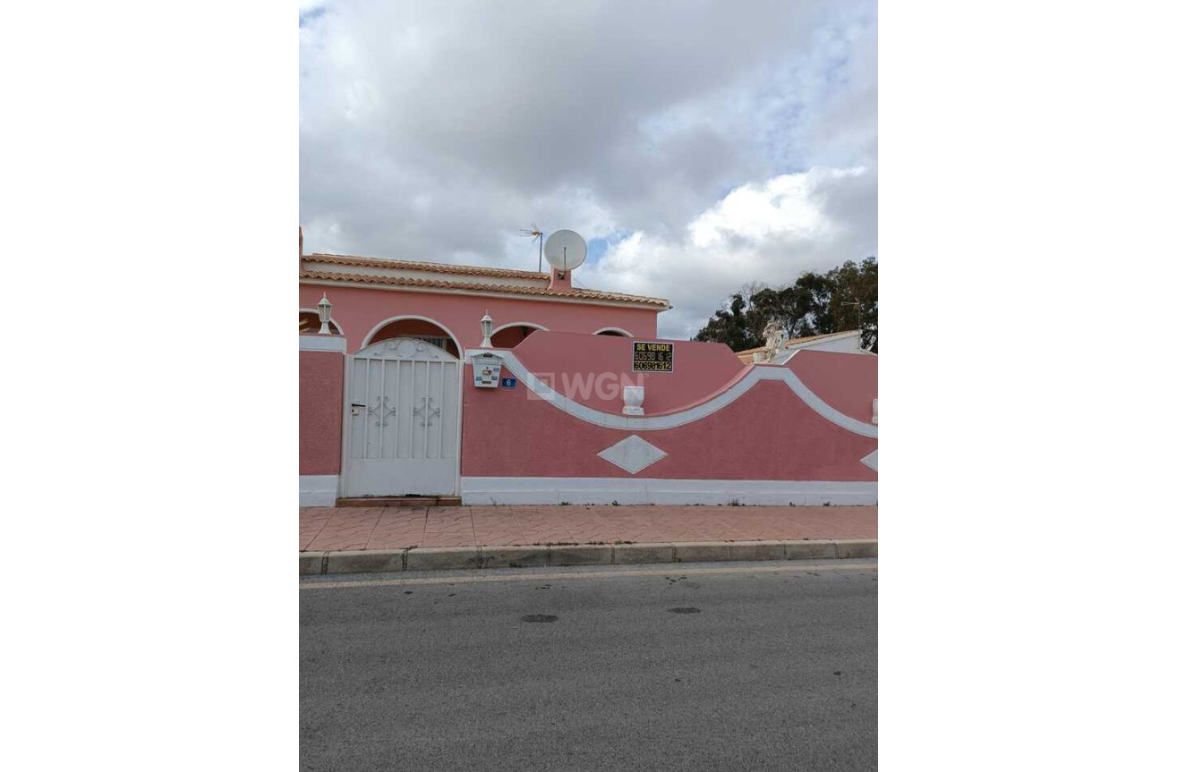 Odsprzedaż - Villa - Cabo Roig - Costa Blanca