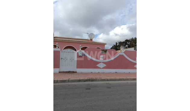 Odsprzedaż - Villa - Cabo Roig - Costa Blanca