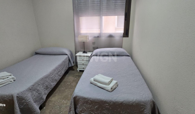 Resale - Apartment / flat - Torrevieja - PARQUE DE LAS NACIONES