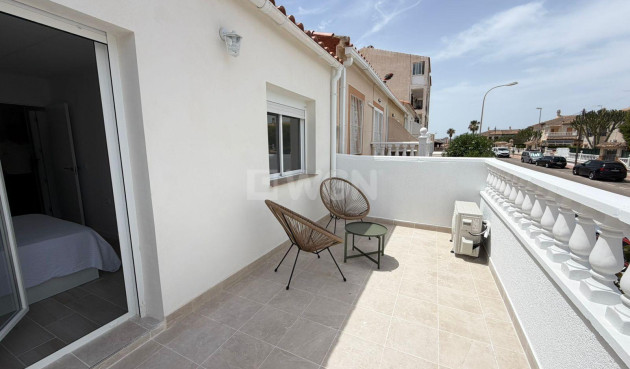 Odsprzedaż - Kamienica - Torrevieja - Sector 25