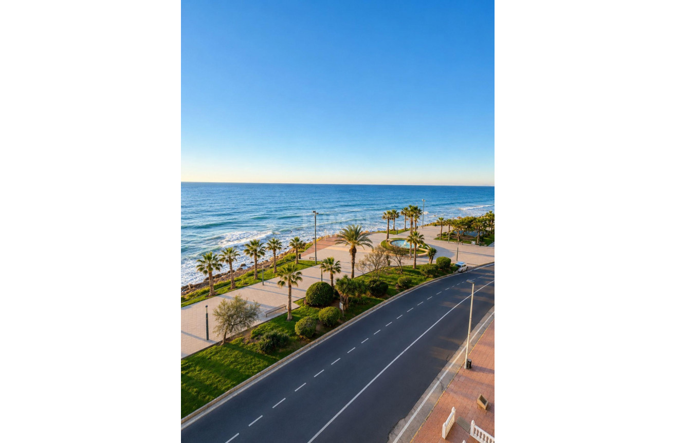 Reventa - Apartamento / piso - Torrevieja - Playa del Cura