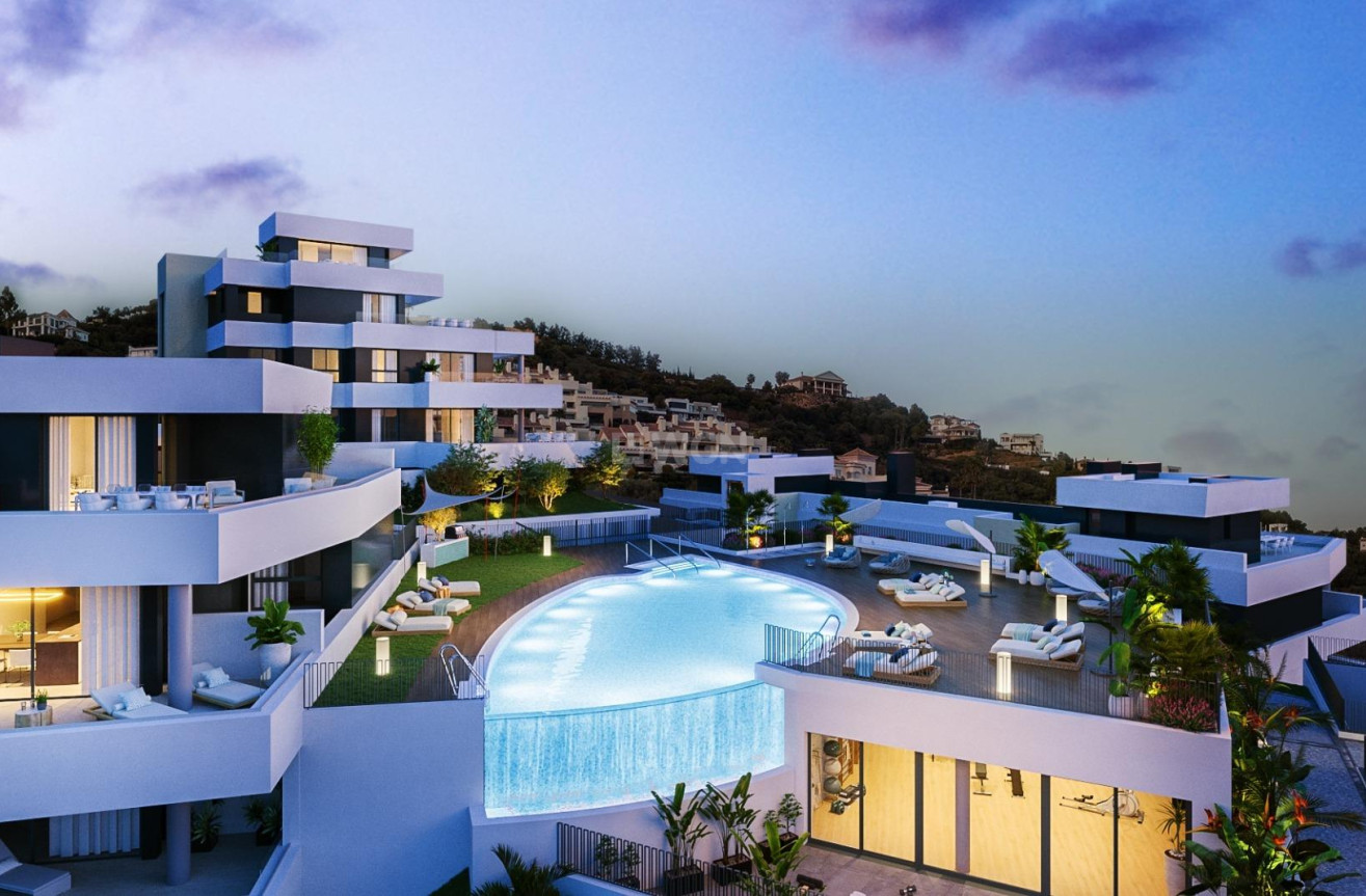 Nowy budynek - Daszek - Marbella - Los Monteros