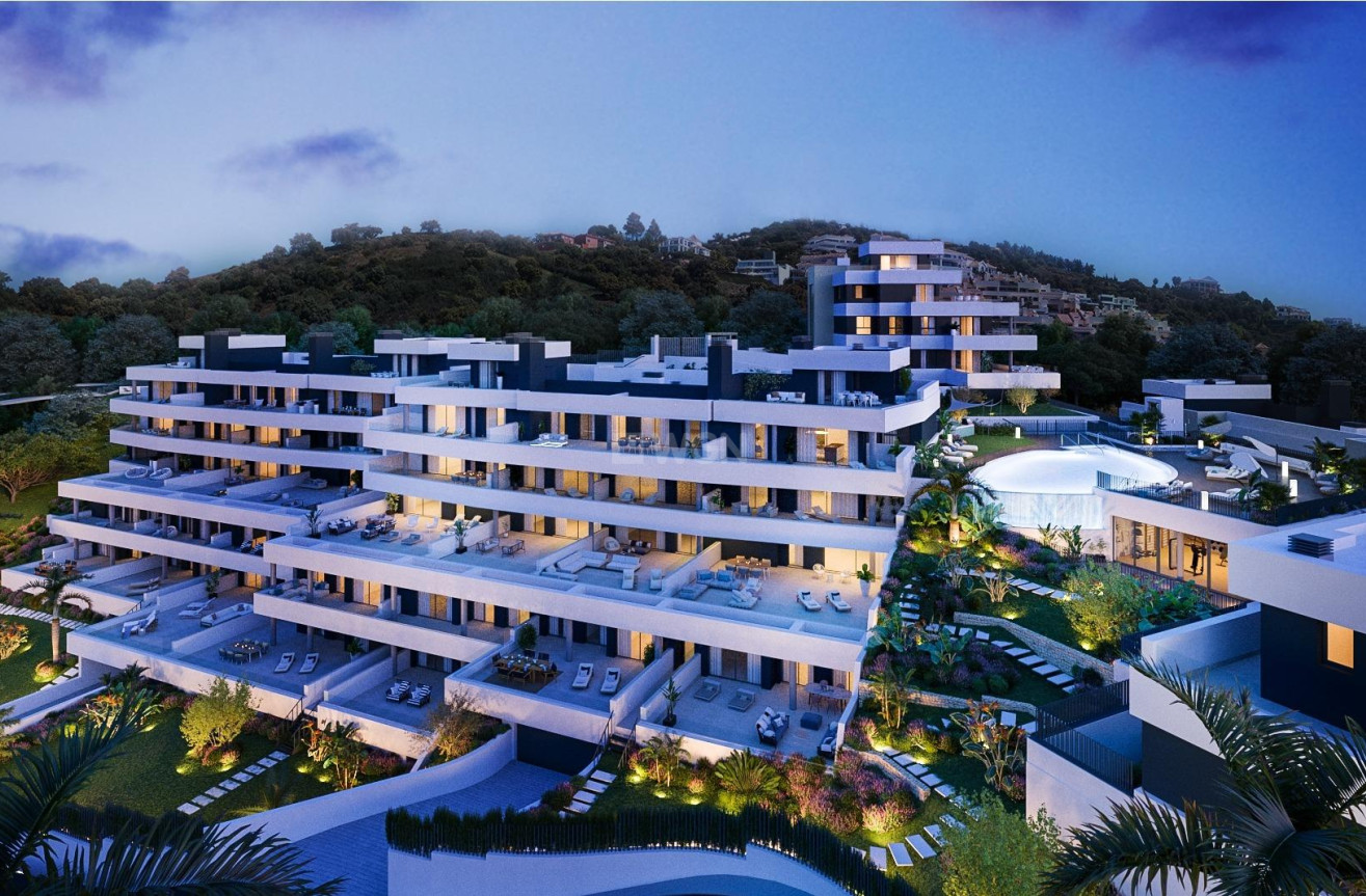 Nowy budynek - Daszek - Marbella - Los Monteros
