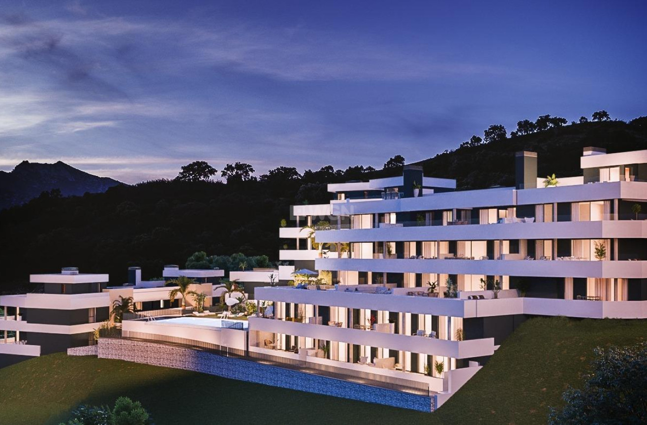 Nowy budynek - Daszek - Marbella - Los Monteros
