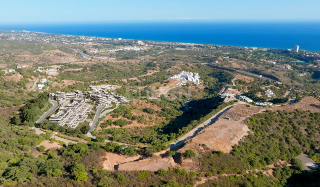 Nowy budynek - Daszek - Marbella - Los Monteros