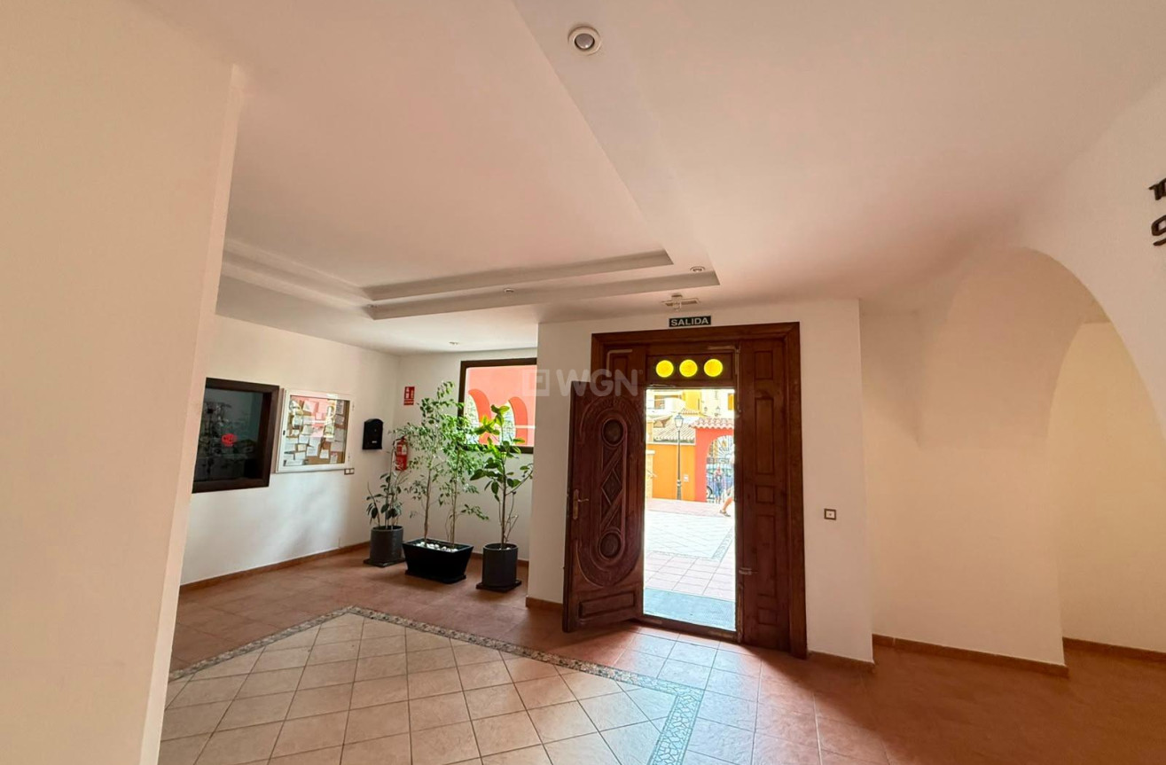 Resale - Apartment / flat - Torrevieja - Playa de los Locos