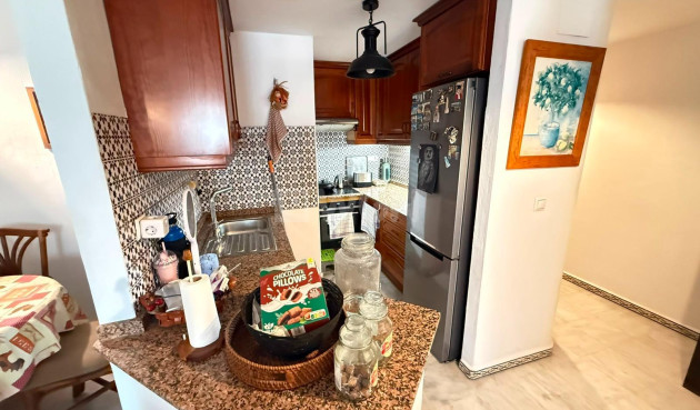 Resale - Apartment / flat - Torrevieja - Playa de los Locos