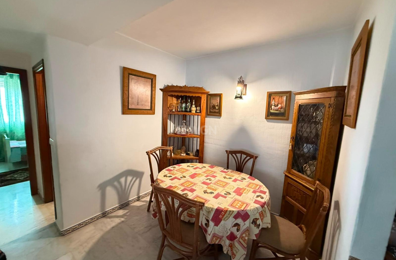 Resale - Apartment / flat - Torrevieja - Playa de los Locos