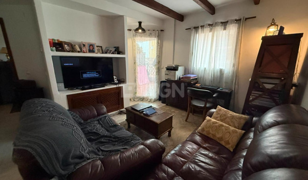 Resale - Apartment / flat - Torrevieja - Playa de los Locos