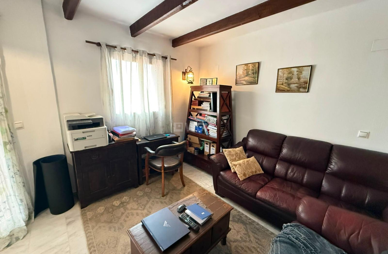 Resale - Apartment / flat - Torrevieja - Playa de los Locos