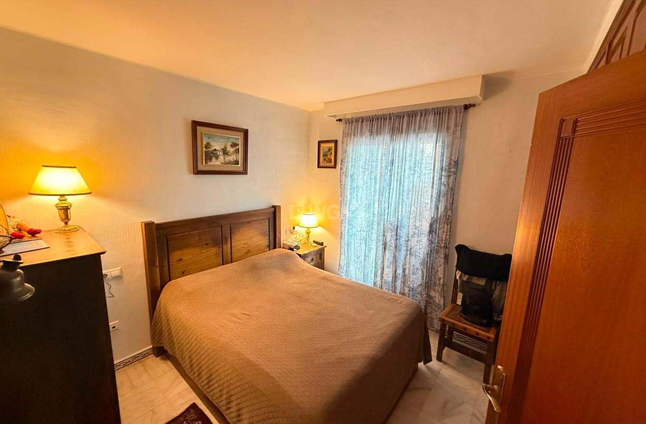 Resale - Apartment / flat - Torrevieja - Playa de los Locos