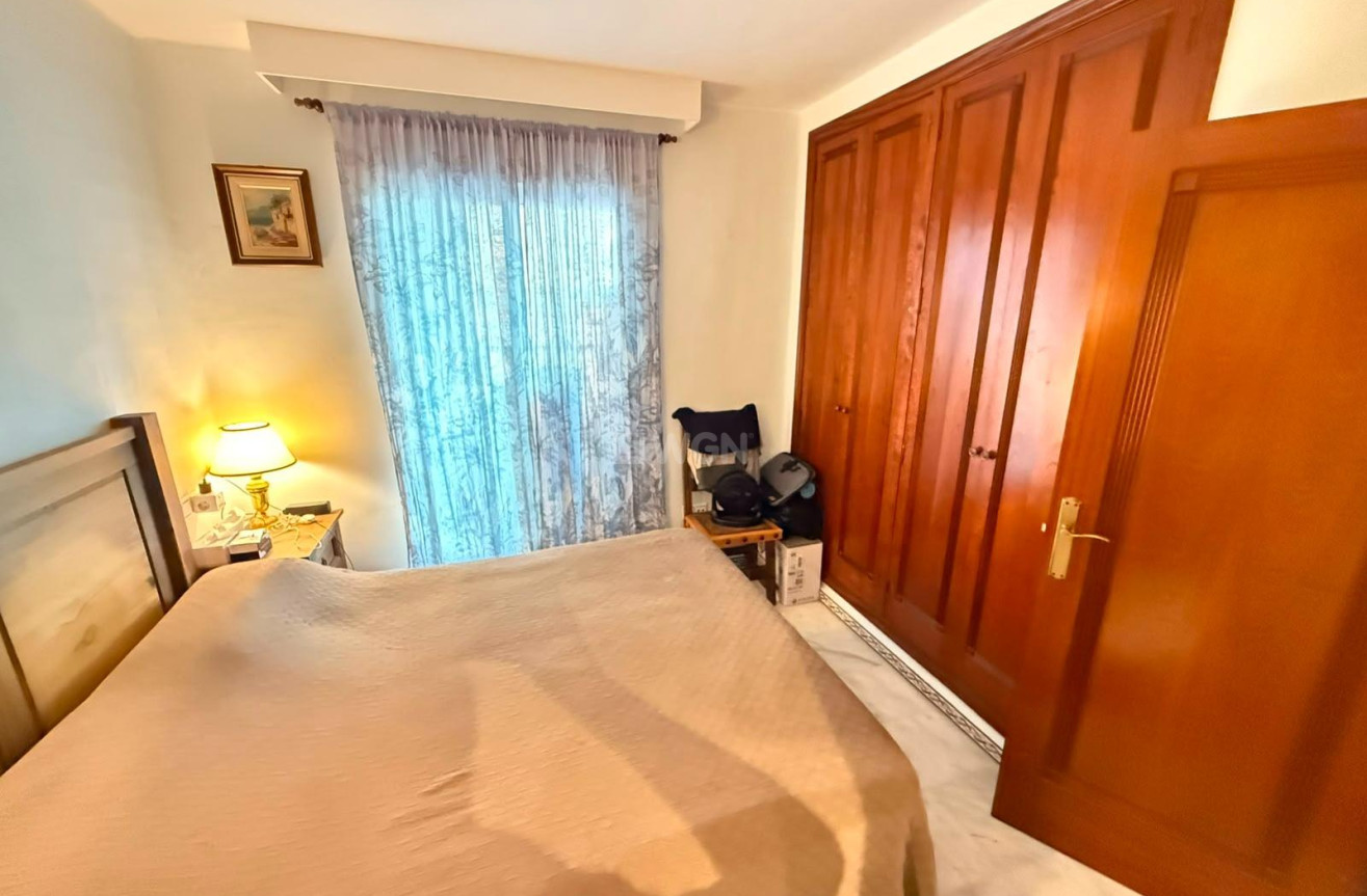 Resale - Apartment / flat - Torrevieja - Playa de los Locos