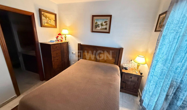 Resale - Apartment / flat - Torrevieja - Playa de los Locos