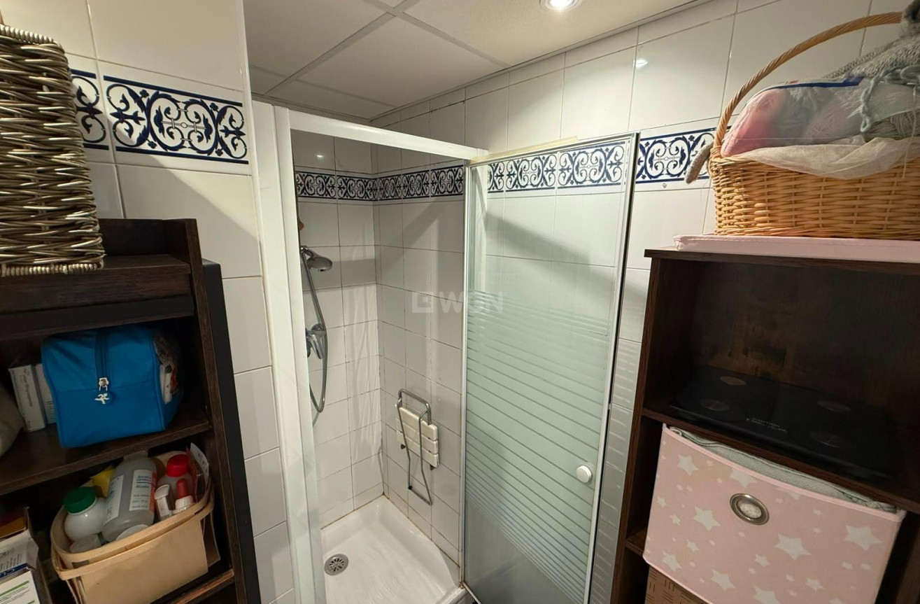 Resale - Apartment / flat - Torrevieja - Playa de los Locos