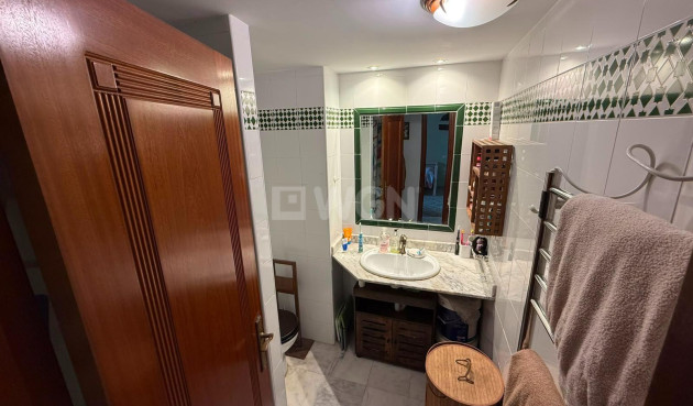 Resale - Apartment / flat - Torrevieja - Playa de los Locos