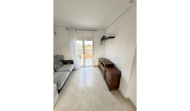 Odsprzedaż - Mieszkanie w bloku - Torrevieja - Centro
